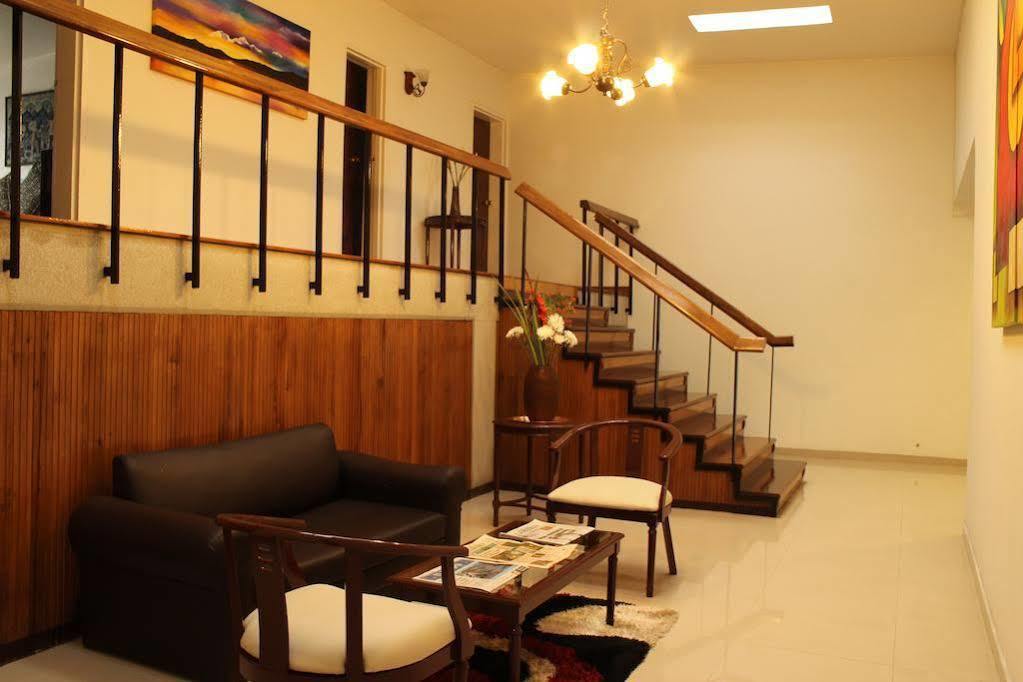 Hotel Regine'S Manizales Buitenkant foto