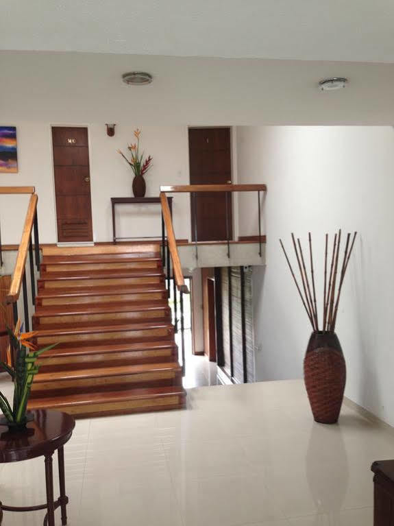 Hotel Regine'S Manizales Buitenkant foto